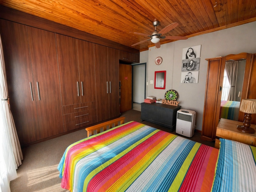 3 Bedroom Property for Sale in Langenhovenpark Free State